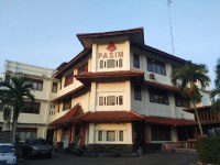 Parallel Class UNAS PASIM Nomor 1